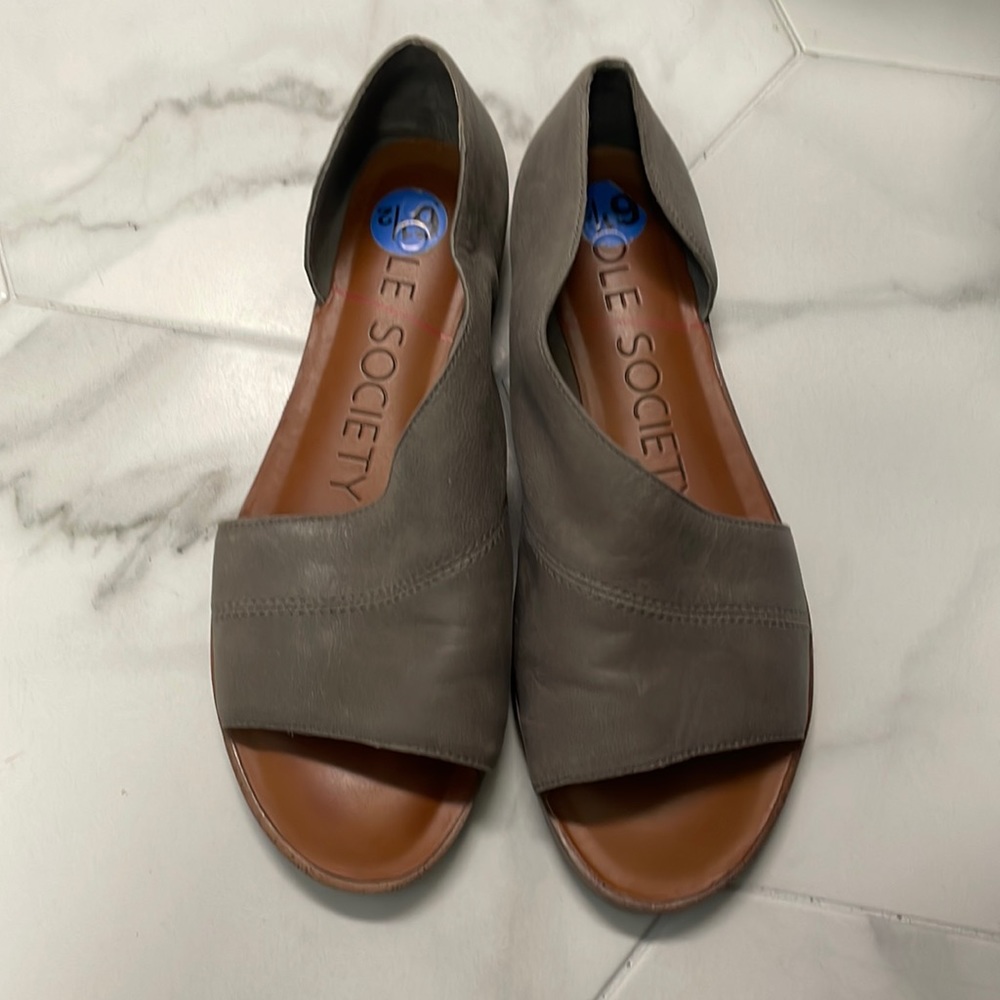 Sole society leather women’s sandals, size 6.5- only worn once